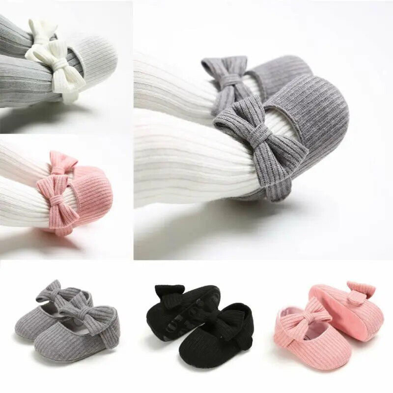 "Princess Perfection: Stylish US Stock Baby Mary Jane Shoes for Newborns"